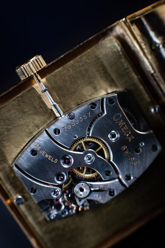 Starožitné švýcarské hodinky OMEGA ART DÉCO 1935
