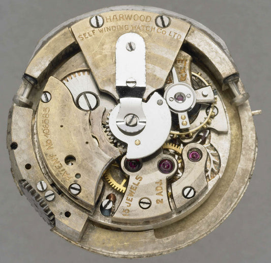 Původ automatických hodinek: revoluce, která změnila každodenní nošení hodinek