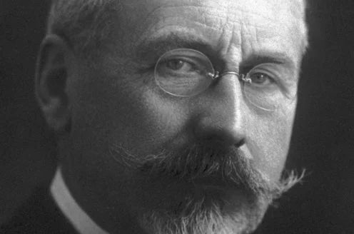 Charles-Édouard Guillaume: muž, který pomocí kovových slitin změnil přesnost hodinek