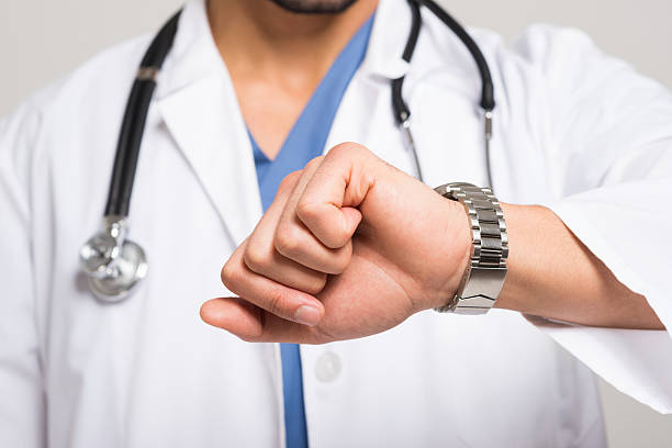 Využití hodinek v medicíně: jak se z měření času stal lékařský nástroj