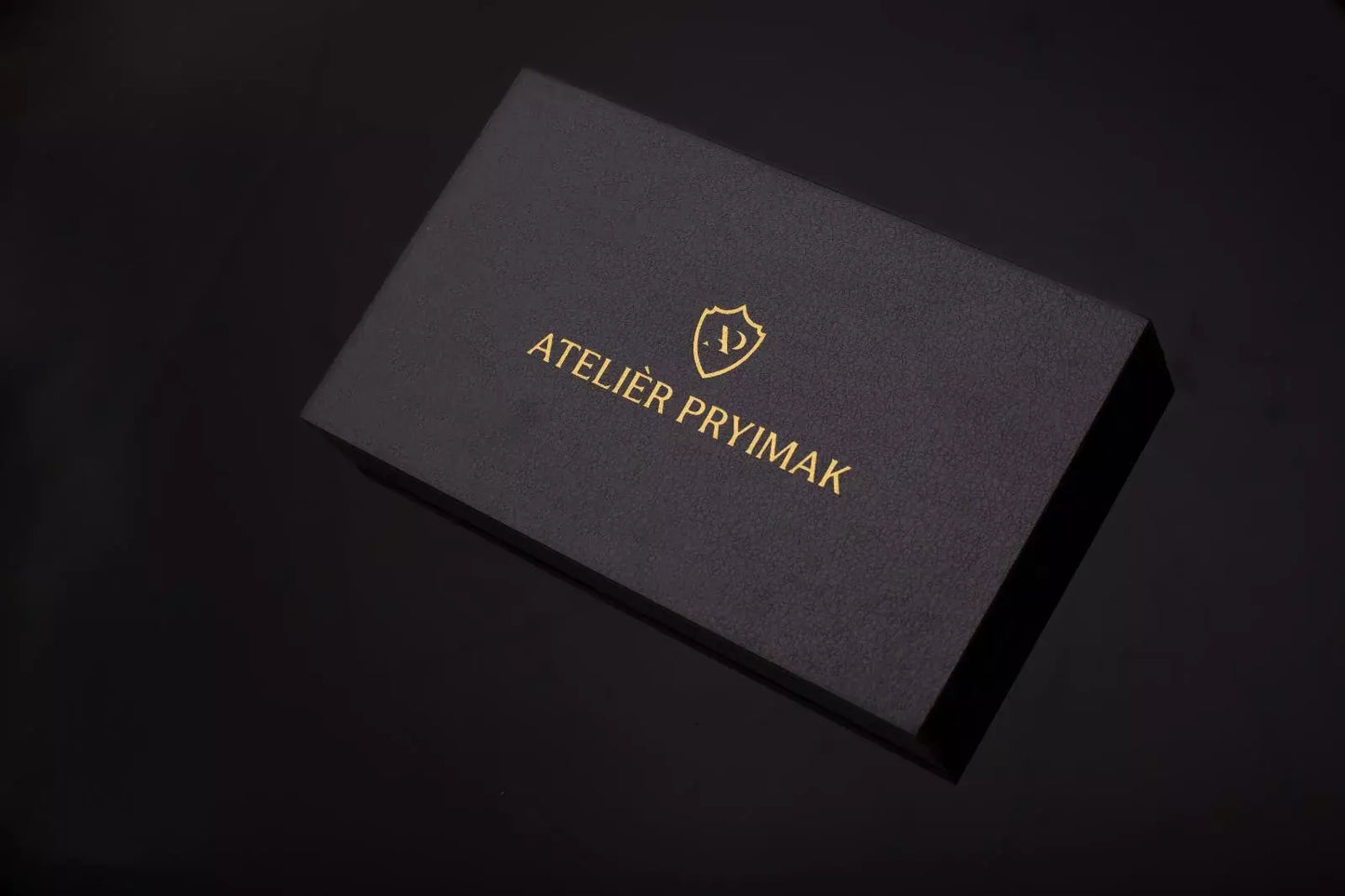 Kožený řemínek AP Iguana Prestigio z leguáni kůže - černý - Ručně šitý