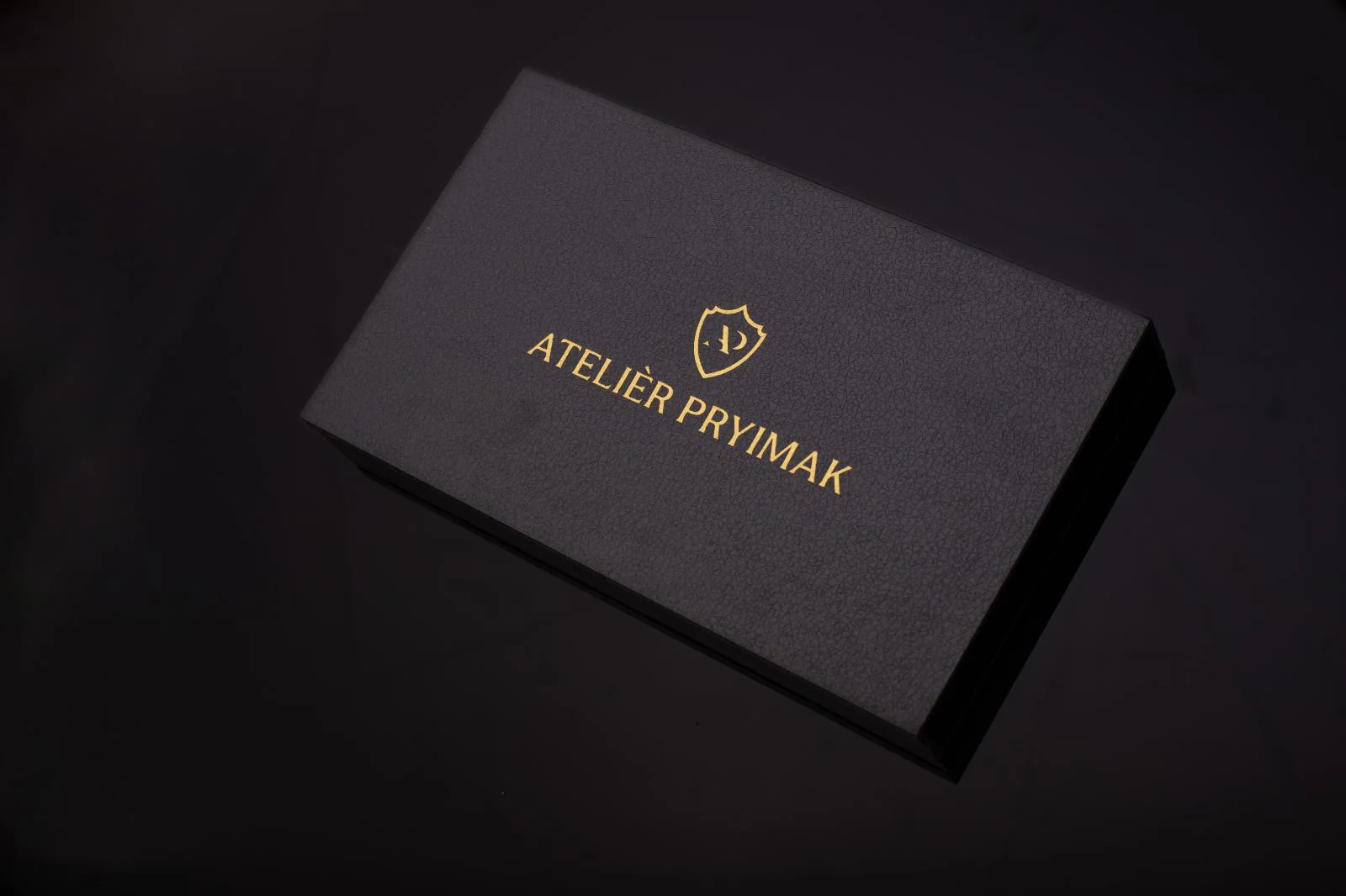 Kožený řemínek AP Croco Heritage z krokodýlí kůže - černý - Ručně šitý