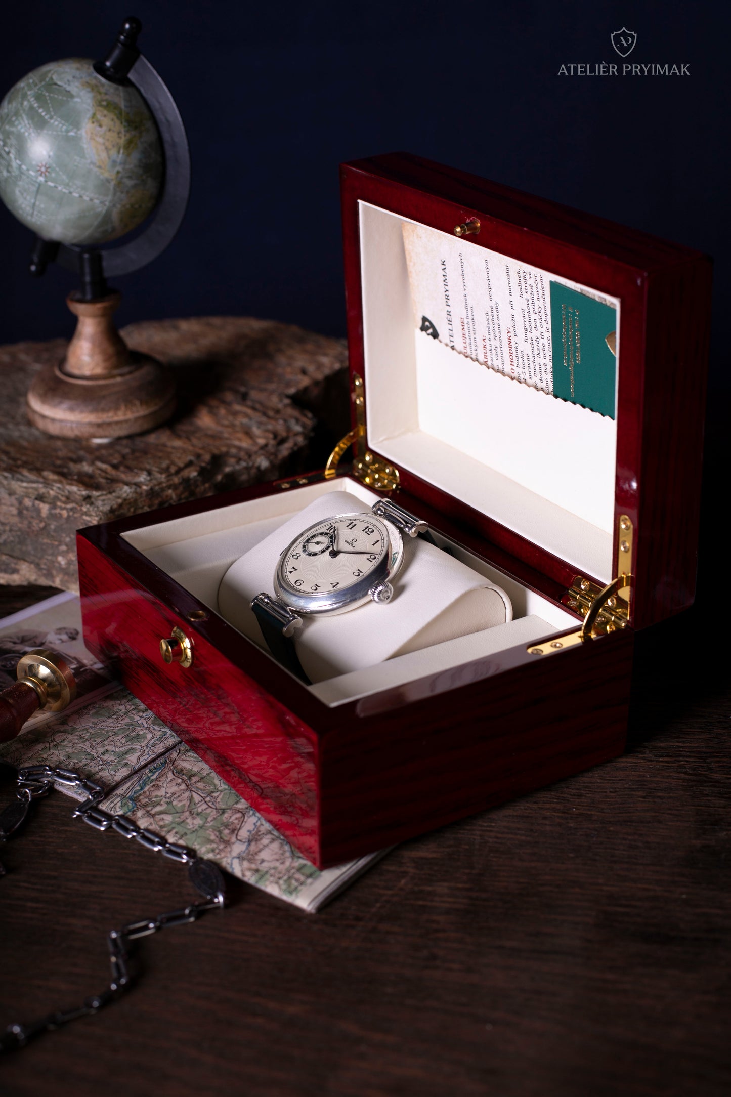 Starožitné švýcarské stříbrné hodinky OMEGA 1908