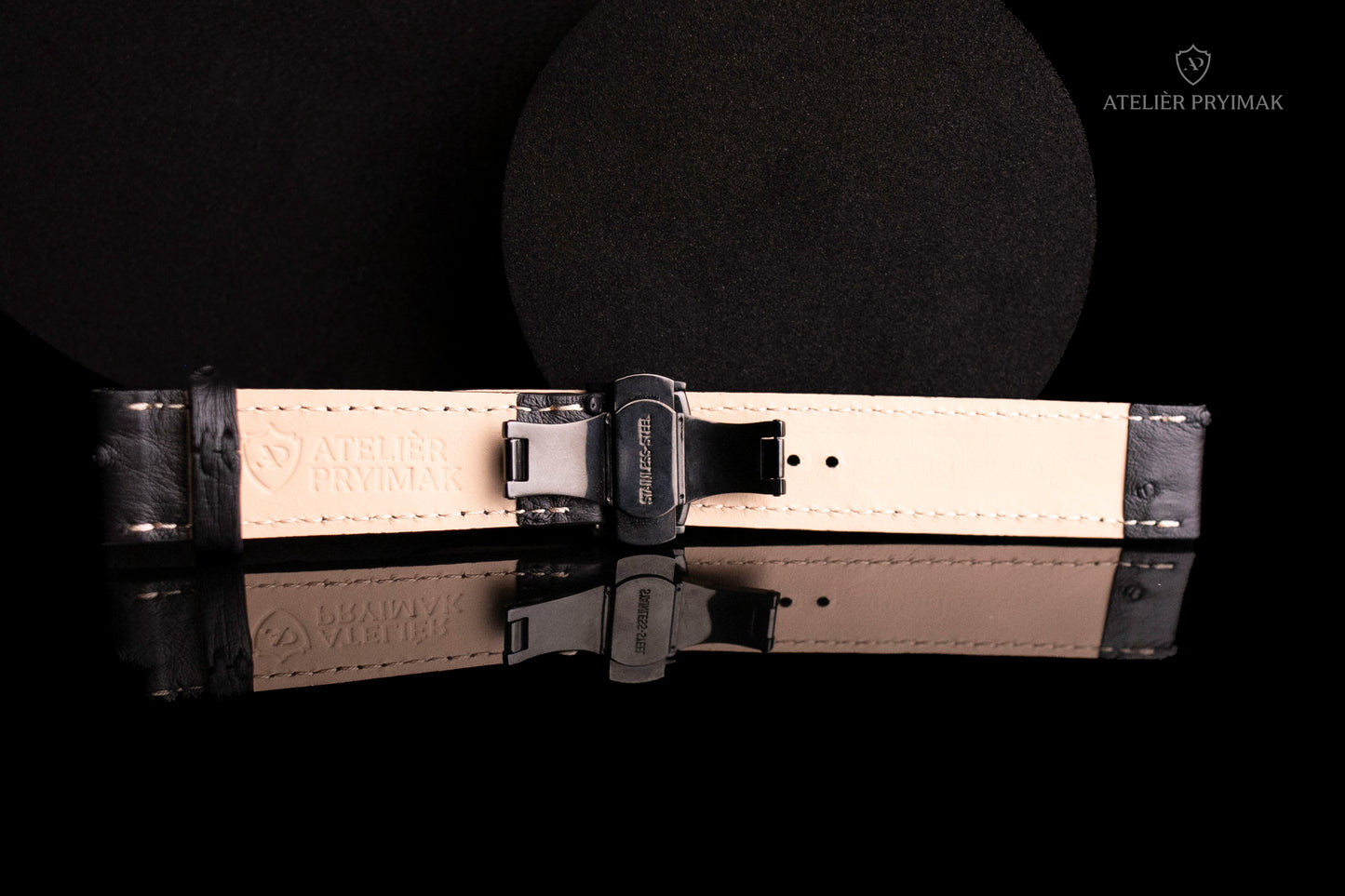 Kožený řemínek AP Prestige z pštrosí kůže - černý - Ručně šitý