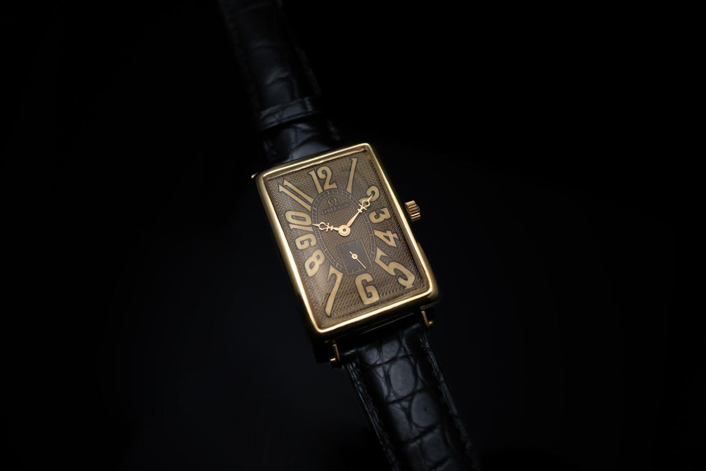 Starožitné švýcarské hodinky Omega ART DÉCO 1942