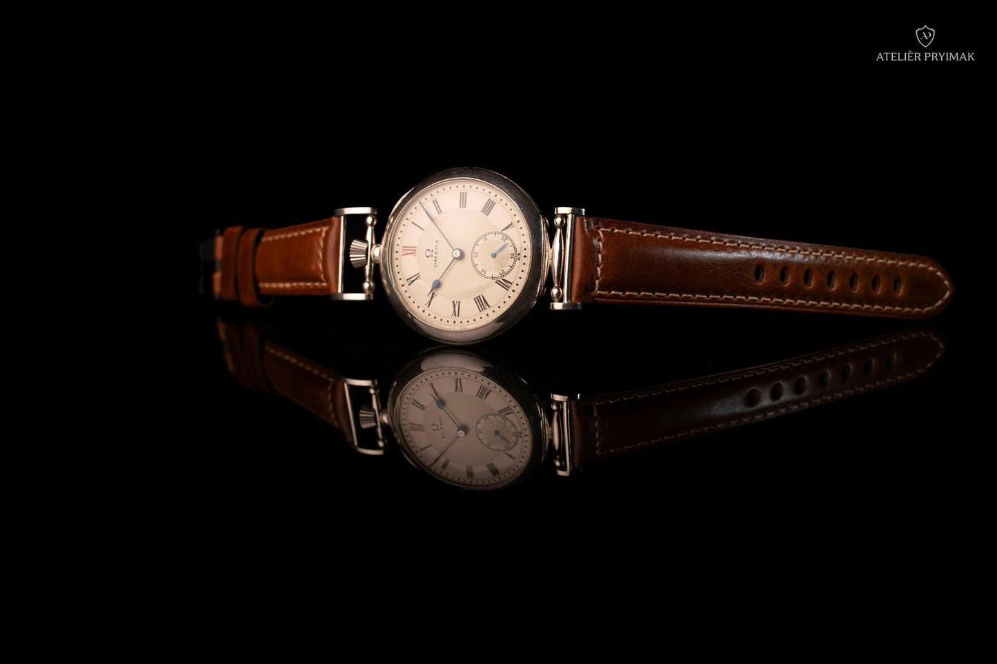 Starožitné švýcarské stříbrné hodinky OMEGA 1903